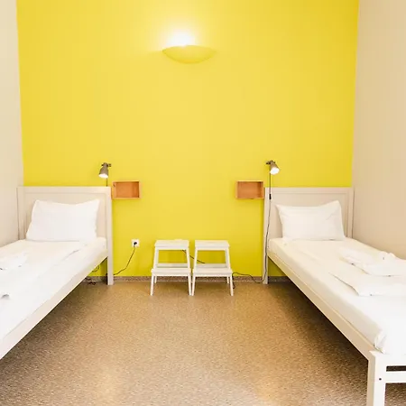 Wombat'S City Hostel Budapest Exterior photo