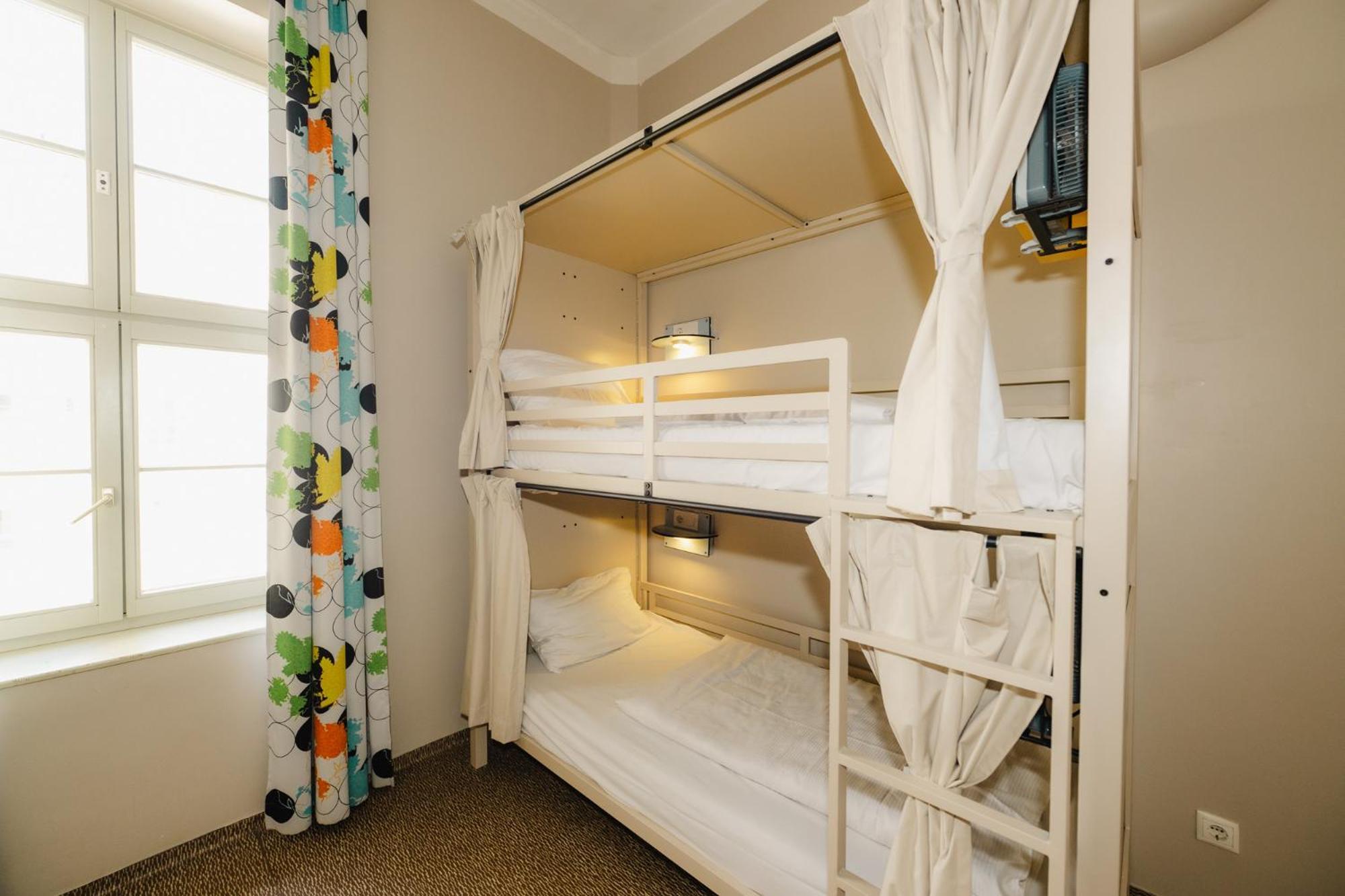 Wombat's Hostel *